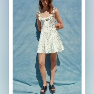 Zara Cream and Blue Floral Mini Dress